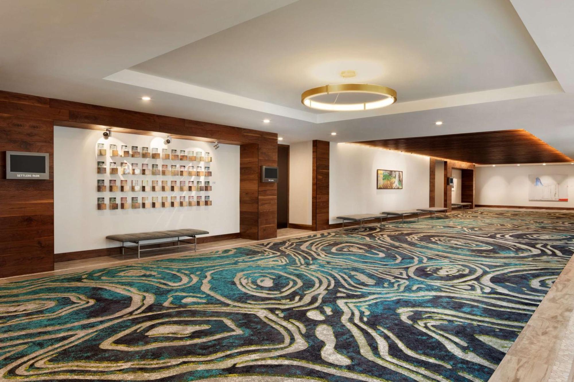 Embassy Suites By Hilton Boulder Bagian luar foto